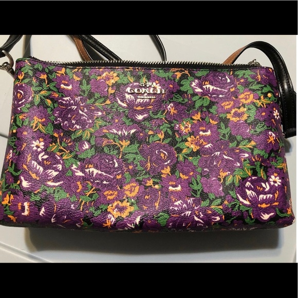Coach Handbags - Coach Rose Meadow cross body